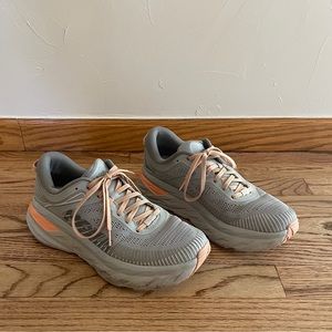 Hoka Bondi 7 Womens - size 9